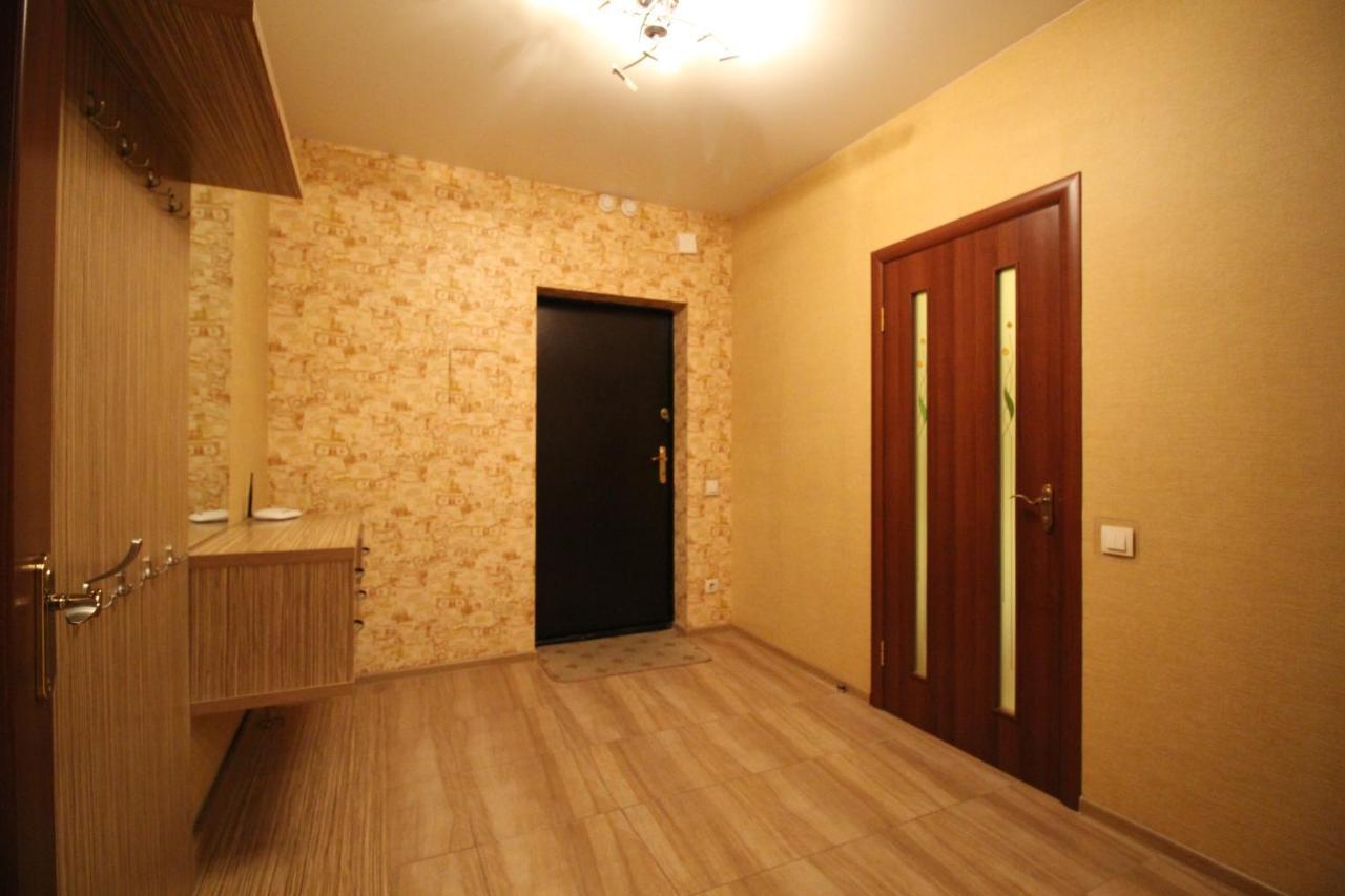 Panoramic View Lux Apartment On Metro Osokorky Kiev Eksteriør billede
