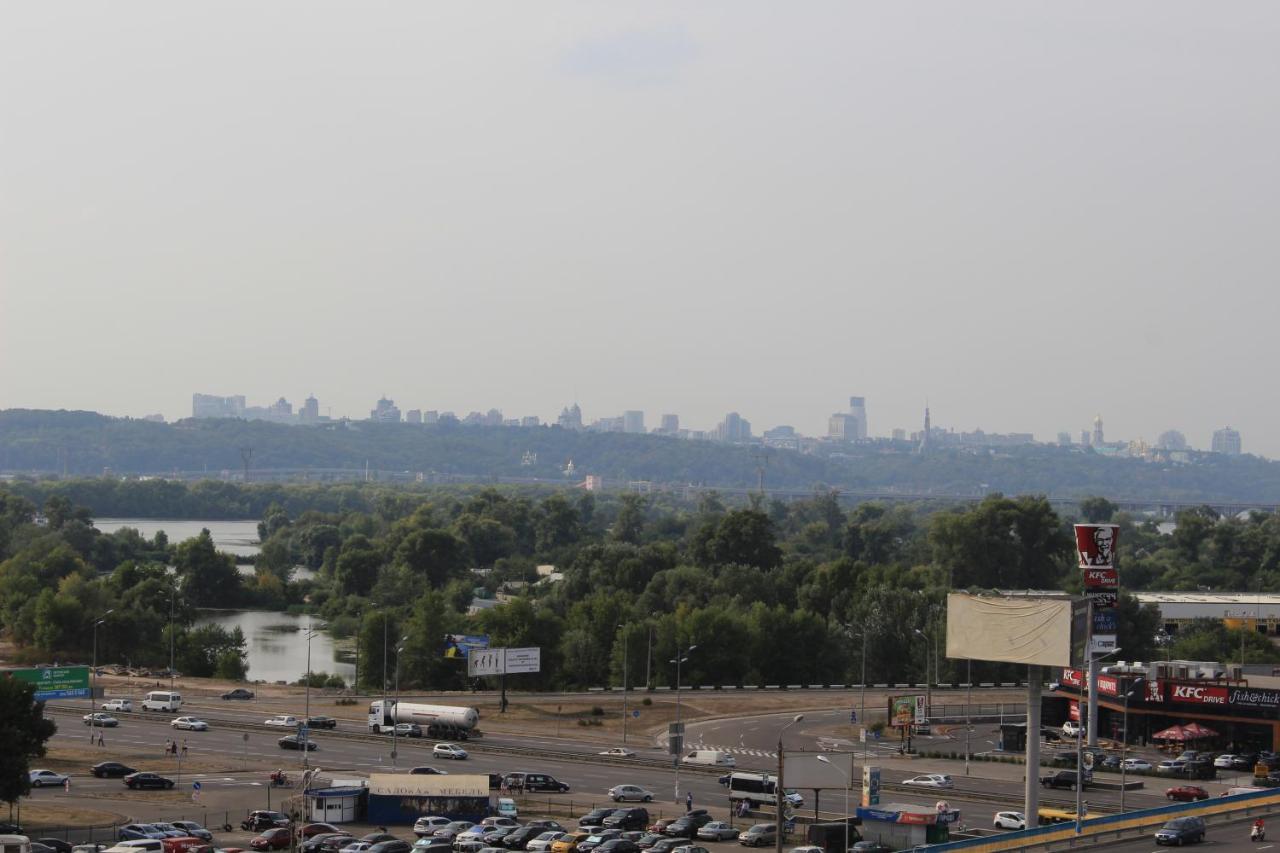 Panoramic View Lux Apartment On Metro Osokorky Kiev Eksteriør billede